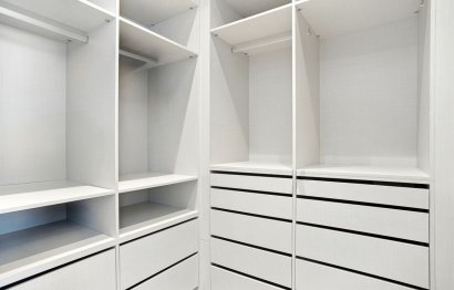 Reventa - House - Detached Villa - Marbella - Elviria