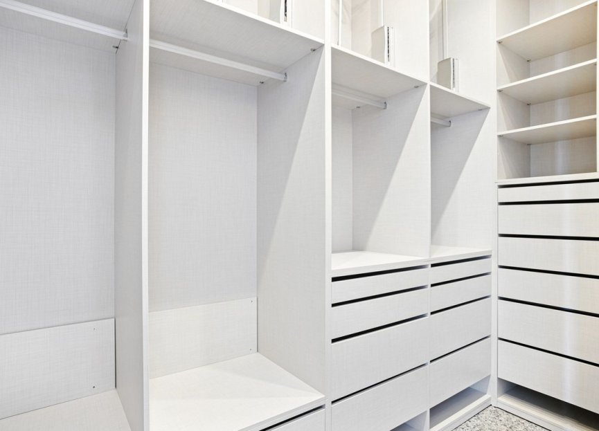 Reventa - House - Detached Villa - Marbella - Elviria