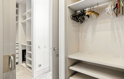 Reventa - House - Detached Villa - Marbella - Elviria