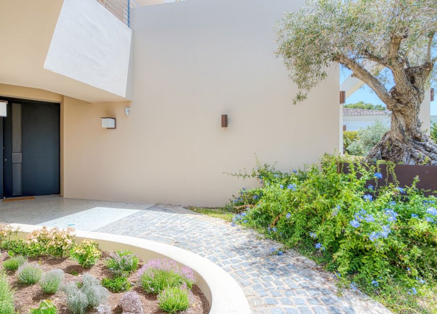 Reventa - House - Detached Villa - Marbella - Elviria