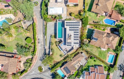 Reventa - House - Detached Villa - Marbella - Elviria