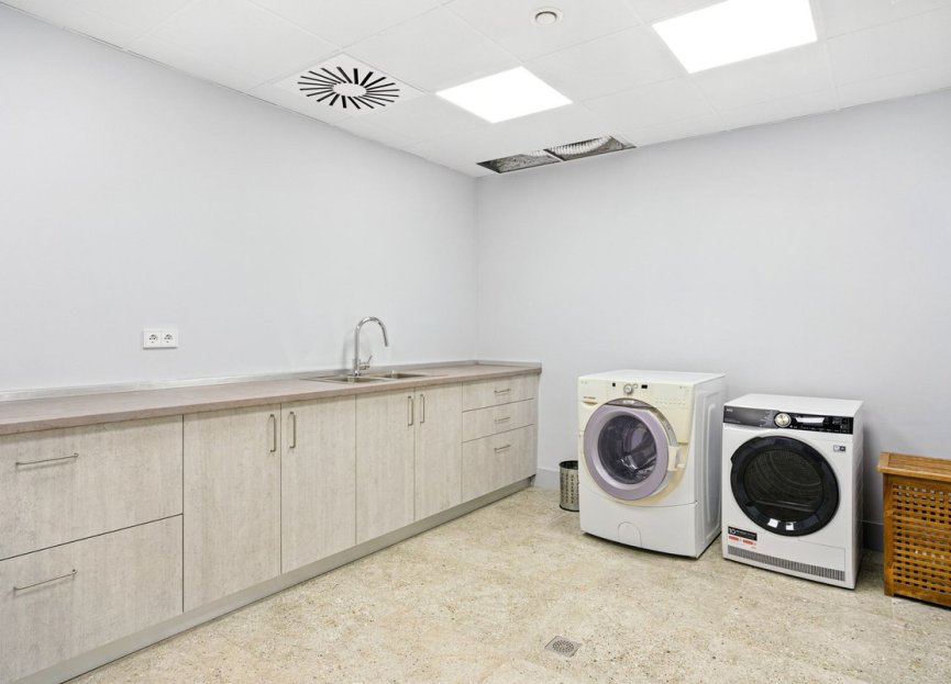 Reventa - House - Detached Villa - Marbella - Elviria