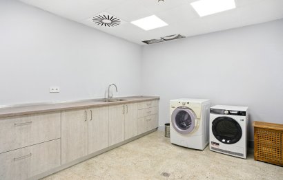 Reventa - House - Detached Villa - Marbella - Elviria