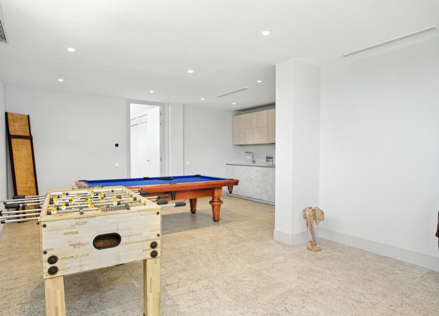 Reventa - House - Detached Villa - Marbella - Elviria