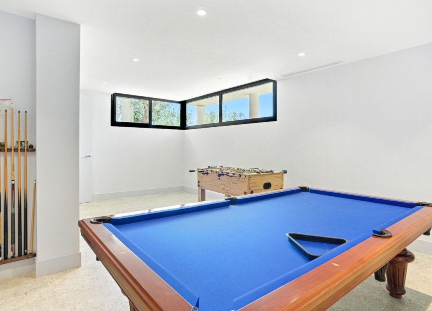 Reventa - House - Detached Villa - Marbella - Elviria