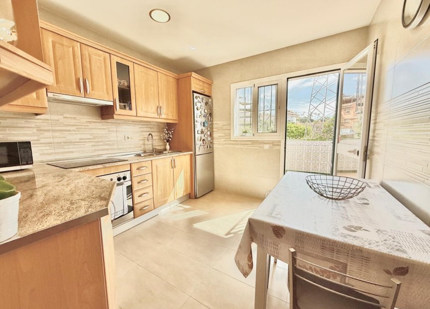 Reventa - House - Townhouse - Fuengirola - Los Pacos