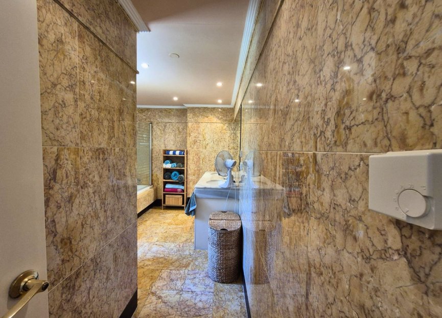 Resale - Apartment - Penthouse - Sotogrande