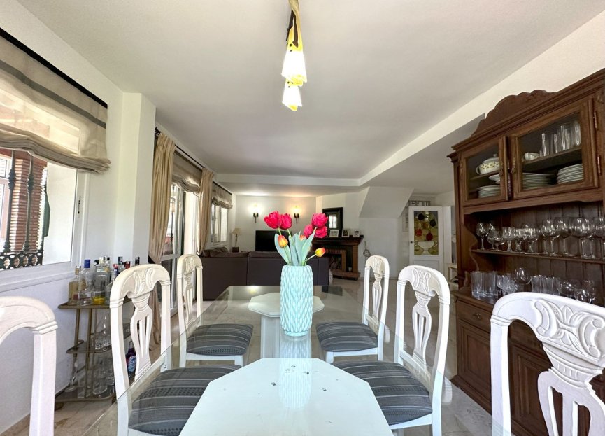 Resale - House - Semi-Detached House - Marbella - San Pedro De Alcantara