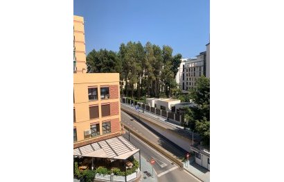 Resale - Apartment - Middle Floor Apartment - Marbella - Marbella Centro