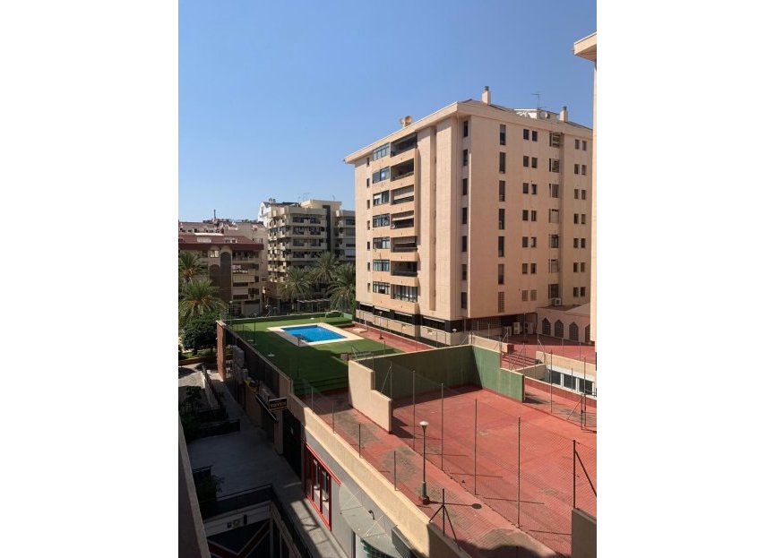 Resale - Apartment - Middle Floor Apartment - Marbella - Marbella Centro