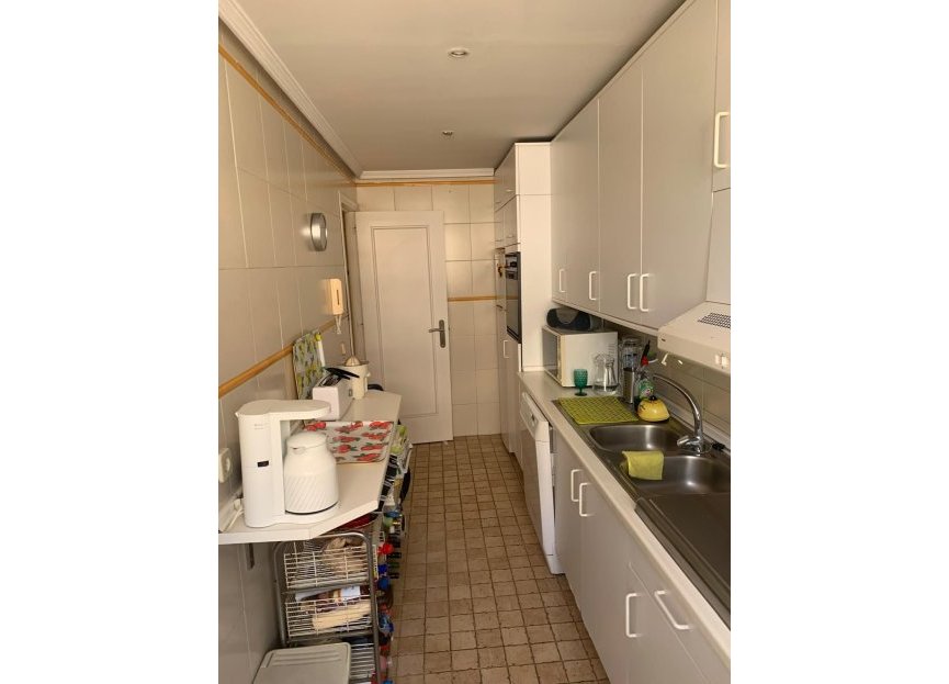 Resale - Apartment - Middle Floor Apartment - Marbella - Marbella Centro