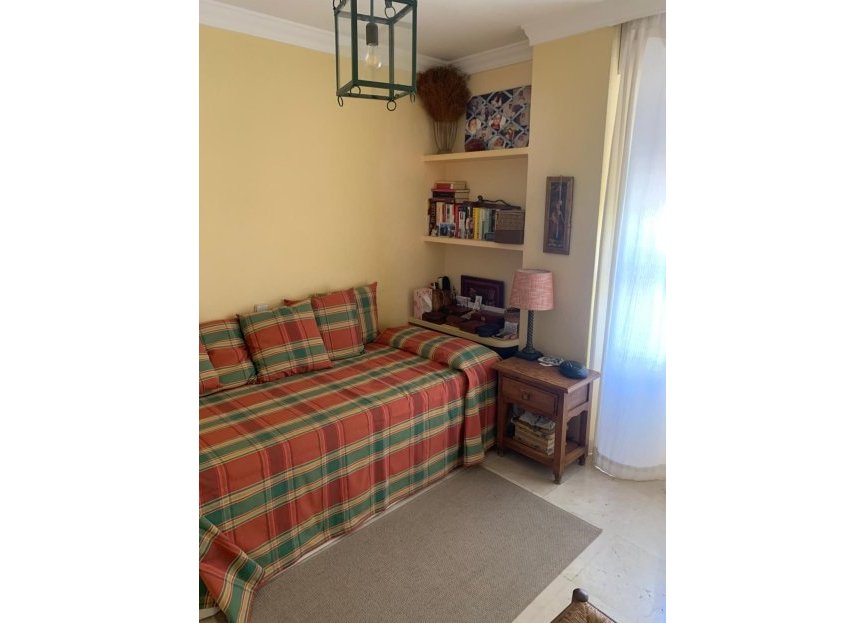 Resale - Apartment - Middle Floor Apartment - Marbella - Marbella Centro