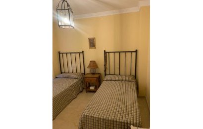 Resale - Apartment - Middle Floor Apartment - Marbella - Marbella Centro