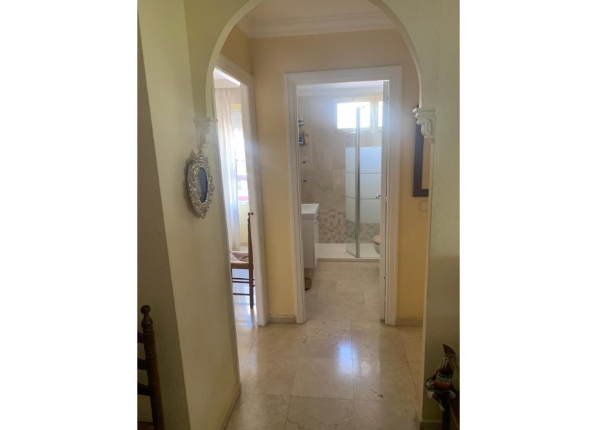 Resale - Apartment - Middle Floor Apartment - Marbella - Marbella Centro