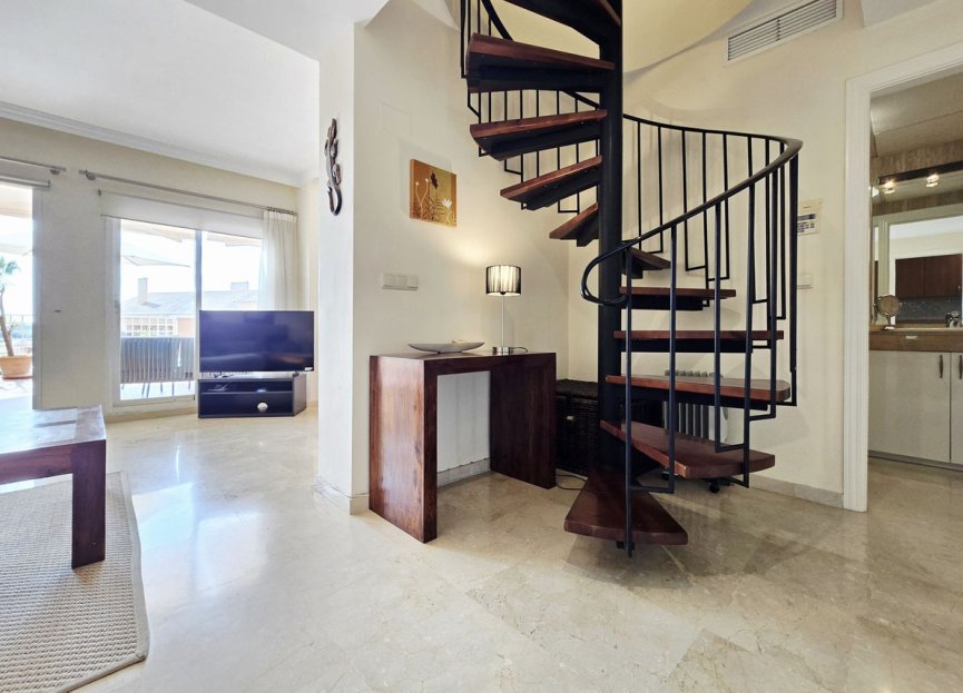 Resale - Apartment - Penthouse - Marbella - Elviria