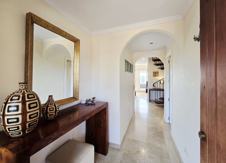 Resale - Apartment - Penthouse - Marbella - Elviria