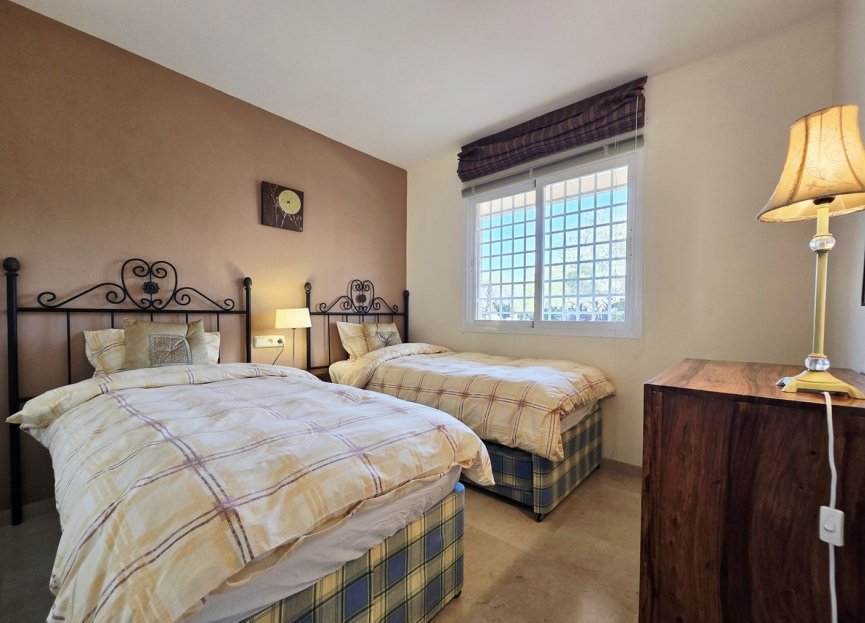 Resale - Apartment - Penthouse - Marbella - Elviria