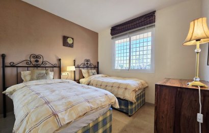 Resale - Apartment - Penthouse - Marbella - Elviria