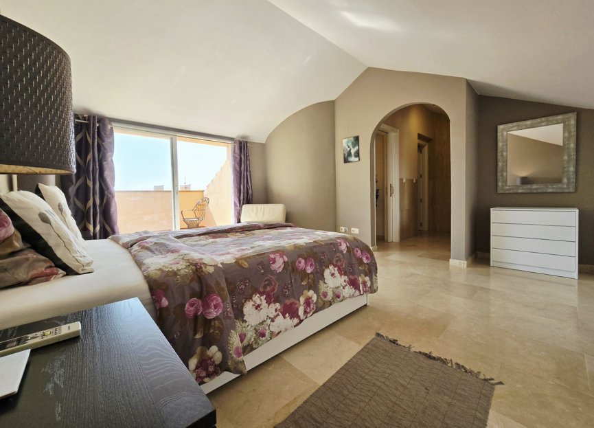 Resale - Apartment - Penthouse - Marbella - Elviria