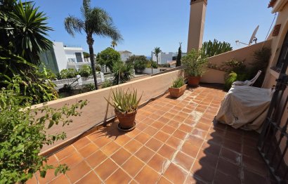 Resale - House - Detached Villa - Marbella - Marbesa