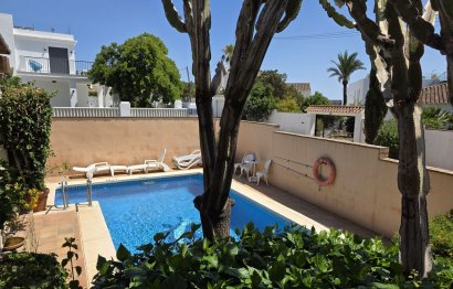 Resale - House - Detached Villa - Marbella - Marbesa