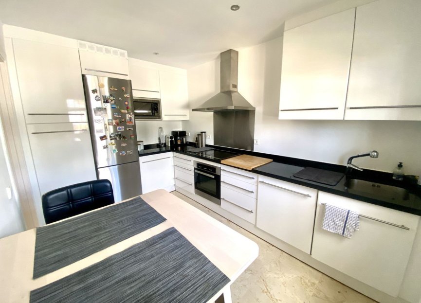 Resale - House - Townhouse - Estepona - Estepona Centro