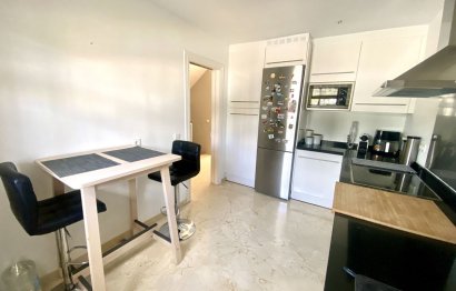 Resale - House - Townhouse - Estepona - Estepona Centro