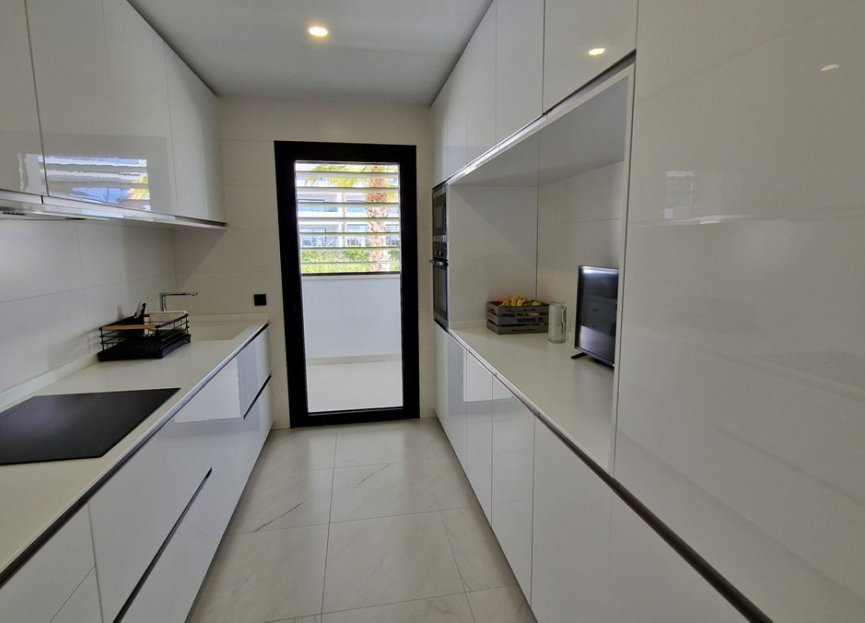 Reventa - Apartment - Middle Floor Apartment - Estepona - Estepona Centro