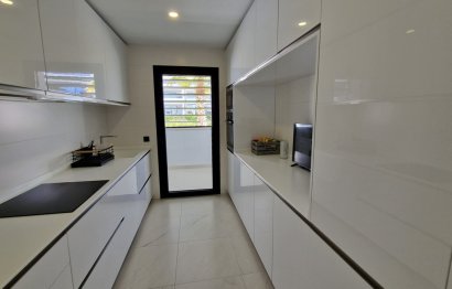 Reventa - Apartment - Middle Floor Apartment - Estepona - Estepona Centro