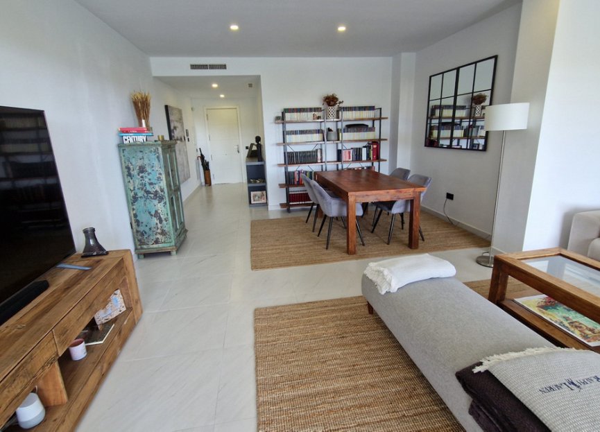 Reventa - Apartment - Middle Floor Apartment - Estepona - Estepona Centro