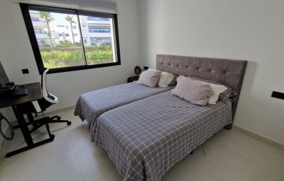 Reventa - Apartment - Middle Floor Apartment - Estepona - Estepona Centro