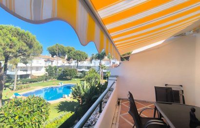 Resale - Apartment - Middle Floor Apartment - Estepona - El Presidente