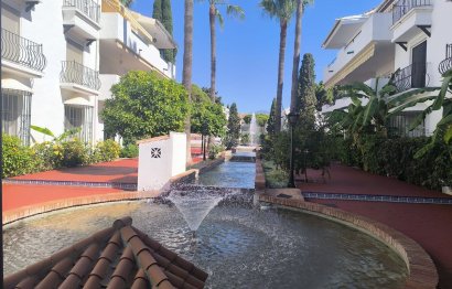 Resale - Apartment - Middle Floor Apartment - Estepona - El Presidente