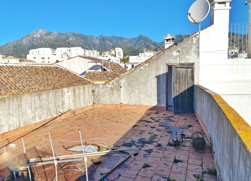 Resale - Apartment - Top Floor Apartment - Marbella - Marbella Centro