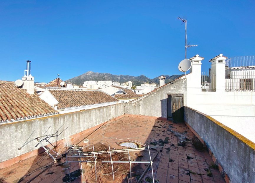 Resale - Apartment - Top Floor Apartment - Marbella - Marbella Centro