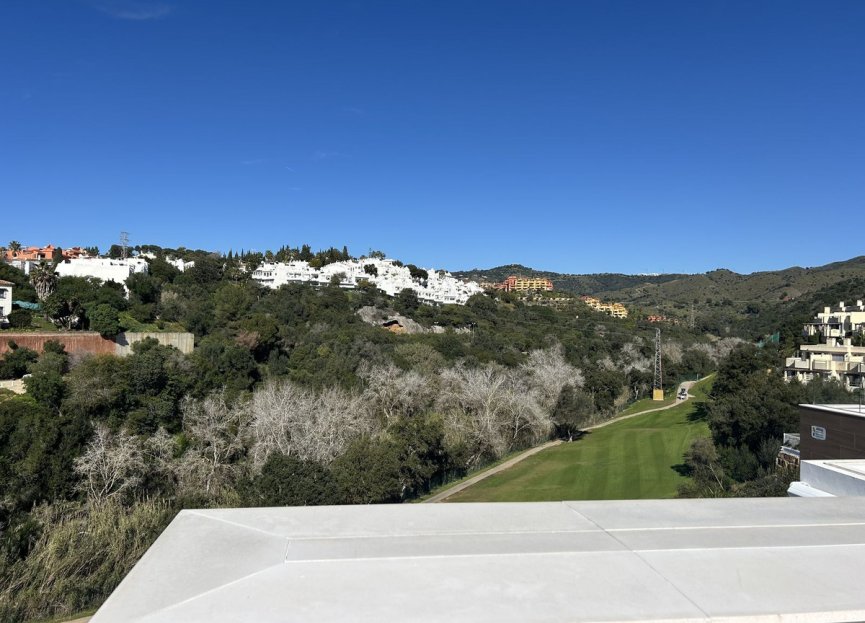 Resale - Apartment - Penthouse - Marbella - Cabopino