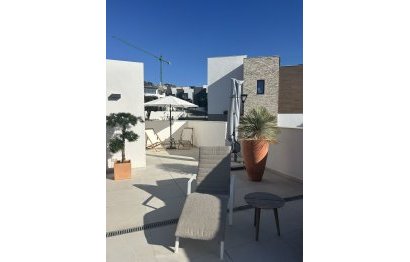 Resale - Apartment - Penthouse - Marbella - Cabopino