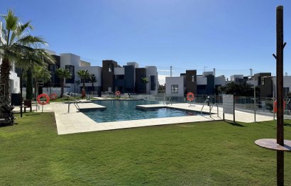 Resale - Apartment - Penthouse - Marbella - Cabopino