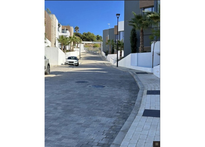 Resale - Apartment - Penthouse - Marbella - Cabopino