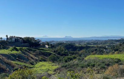 Resale - Plot - Residential Plot - Estepona - Estepona Centro