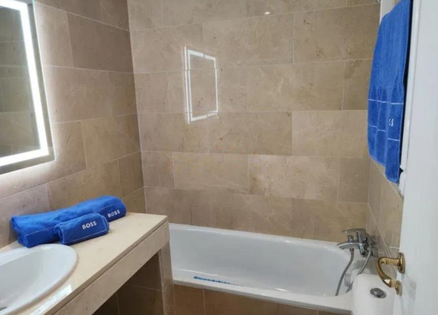 Resale - Apartment - Middle Floor Apartment - Manilva - Manilva Centro