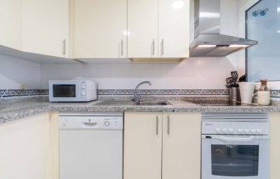 Resale - Apartment - Middle Floor Apartment - Manilva - La Duquesa