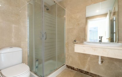 Resale - Apartment - Middle Floor Apartment - Manilva - La Duquesa