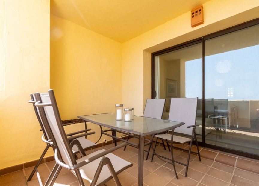 Resale - Apartment - Middle Floor Apartment - Manilva - La Duquesa