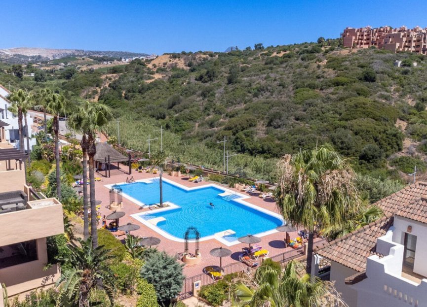 Resale - Apartment - Middle Floor Apartment - Manilva - La Duquesa