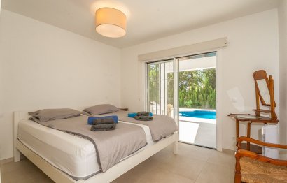 Resale - House - Detached Villa - Marbella - Elviria