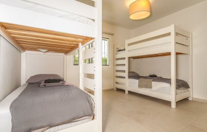 Resale - House - Detached Villa - Marbella - Elviria