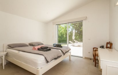 Resale - House - Detached Villa - Marbella - Elviria