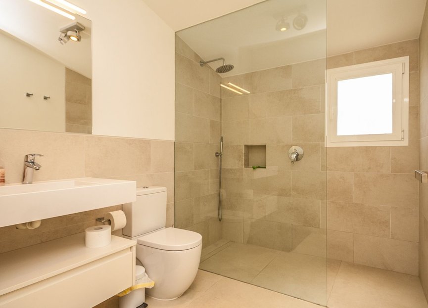 Resale - House - Detached Villa - Marbella - Elviria