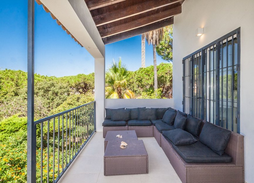 Resale - House - Detached Villa - Marbella - Elviria